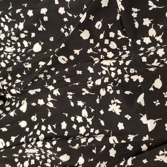 Black Suzanne Betro Summer Dress - Picture 10 of 12